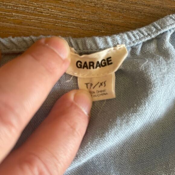 Garage Linen Crop Women's Light Blue Sleeveless Blouse Size XS - Picture 4 of 5